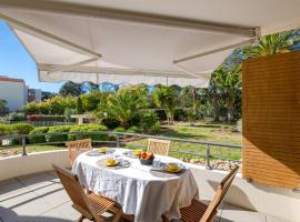 Apartment Les Rivages de L'Esterel by Interhome, hôtel à Boulouris-sur-Mer