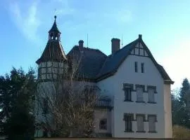 La Tour du Bois fleuri