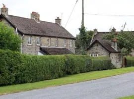 Cliff Stud Retreat, Helmsley, Frankel Cottage