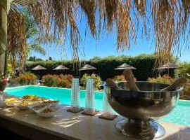 Spacious apartment in Pozzallo, sea view, shared pool