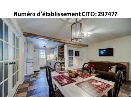 Au pied des Monts-Valin, h&eacute;bergement touristique