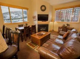 Canyons Village Location Oversized Deck Off