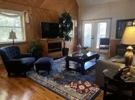 C18, Two bedroom, two bath log-sided loft Harbor North luxury loft cottage with hot tub cottage