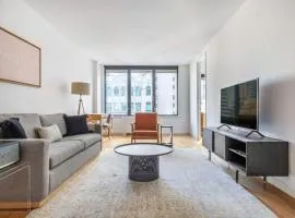 Sutton Place 2BR w Gym nr Rockefeller Plaza NYC-519
