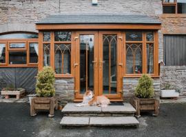 Stargazer's Field House, appartement in Clifford