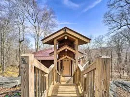 half Mi to Skiing! Beech Mountain Cabin with Deck