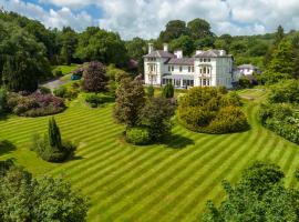 The Falcondale Hotel & Restaurant, Hotel in Lampeter