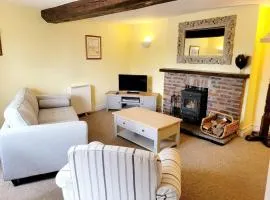 One Bed Ground Floor Apartment- Great Getaway