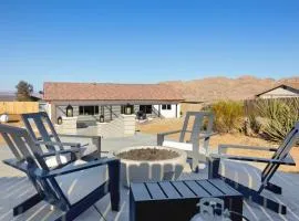 Of Wine & Gods - Hot Tub, BBQ and Fire Pit! home