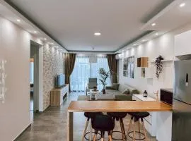 Cozy Garden Apartment, Terrace near Sea for up to 6 people
