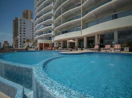 Mazatln Solaria Beachfront Condo With Pool 703 โรงแรมในLa Florida