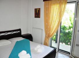 Verani Residence **New Listing Discount 20%** Balcony*Parking*, hotel sa Sívros
