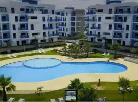 Super appartement vue sur mer et à 2 minutes de la plage de Martil.