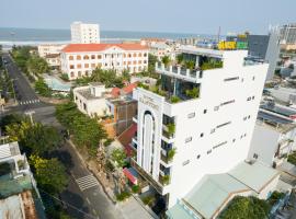 Santini Hotel, hotell i Tuy Hoa