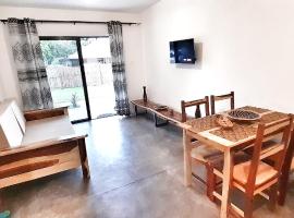 Savanna Tree Apartments - self catering town center – hotel w mieście Livingstone