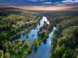 Hotel Grad Otočec - Relais Chateaux