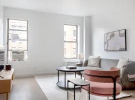 UWS 2br w elevator doorman gym nr Central Park NYC-952