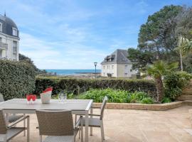 Appartement face mer pour 4 personnes, hotel em Pornic