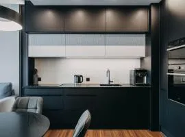 Black&White Bukowska18 B Apartment with Balcony and Garage