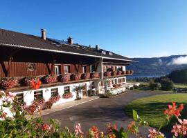 Gästehaus Kleinbuch, cabaña o casa de campo en Bad Wiessee