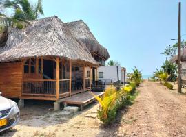 Bungalow Palmar del Viento by AMAUNA、Moñitosのホテル