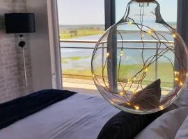 PAZ Y ARMONÍA: un hogar lejos de casa!