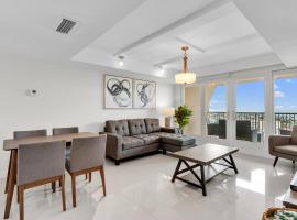 Panoramic Island View! NEW 1 BR spacious condo in beachfront resort, hotel a prop de South Padre Island Birding and Nature Center, a South Padre Island