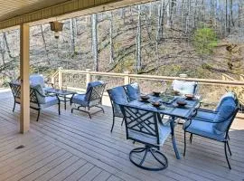 Lyles Peaceful Creekside Home Hot Tub and Fire Pit