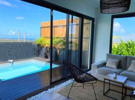 CASA FERDI 1, logement entier avec piscine privée, holiday home in Le Marin