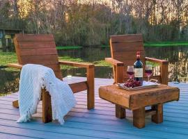 GOVERNOR'S CREEK~Waterfront, King Bed w/Water View, cabana o cottage a Green Cove Springs