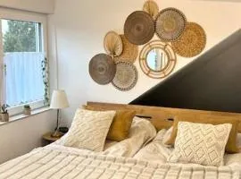 Boho Apartment mit Aussicht auf Gartenoase nähe Düsseldorf