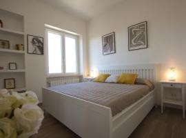 Sunny Flaminio Terrace Penthouse, apartman u Rimu