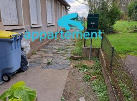 Vacance solidaire appartement, hotel with parking in La Souterraine