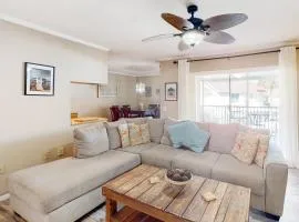 Bermuda Bay Beach & Racquet Club, Unit E