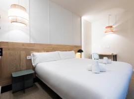 URBAIA ROOMS: San Sebastián'da bir otel