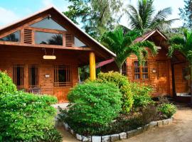 Mithra Paradise Beach Hotel、ニラヴェリのホテル
