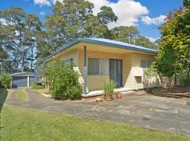 Blue Ripples - Belle Escapes Jervis Bay