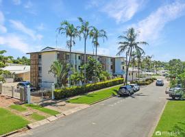 Studio 20 ENDEAVOUR INN, hotel con parking en Emu Park