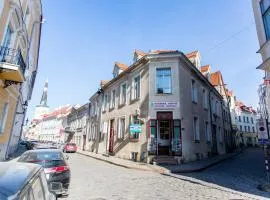 Old Town Hostel Alur