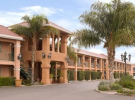 Merced Inn & Suites, hotel v destinaci Merced