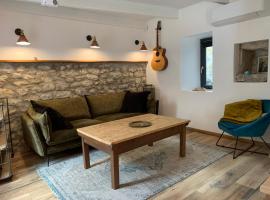 Charming typical stone house with modern amenities, hotel Chauzonban