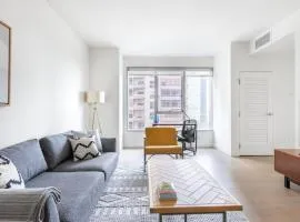 Downtown 1BR w WD Doorman nr Broad Museum LAX-370