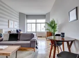 Bright FiDi Studio w Gym Doorman NYC-115