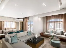 The Sleek & Ritzy 2 BDR 15 min from CAI Airpt