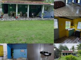 Recanto do luar Hostel-Camping, ξενοδοχείο σε Canavieiras