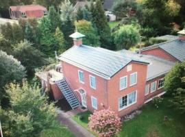 Pension Huize Kruiz, guest house in Bellingwolde