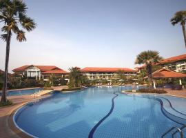 Angkor Palace Resort & Spa, hotelli Siem Reapissa lähellä maamerkkiä Cambodian Cultural Village