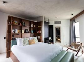 JOST Hôtel Bordeaux Centre Gare Saint Jean, hotel in Bordeaux