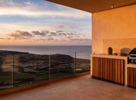 Lighthouse View Apartment, íbúð í Żebbuġ