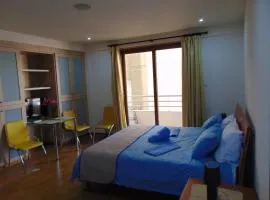 Ithaki Phinikoudes Apartment No. 107